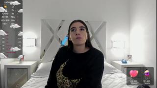 Evelyn's Live Cam