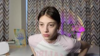 My name is Darina, i'm Nicki's friend, she kindly let me stream here, i am happy to meet you all's Live Cam