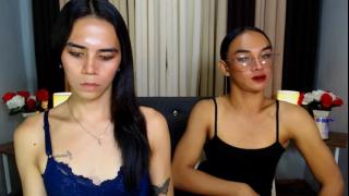 HELLOW: LOVER UR CHESCA  's Live Cam